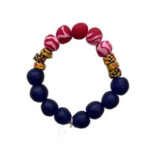 BRAND NEW ✨ Ghana glass beads and hand-rolled clay statement bracelet.